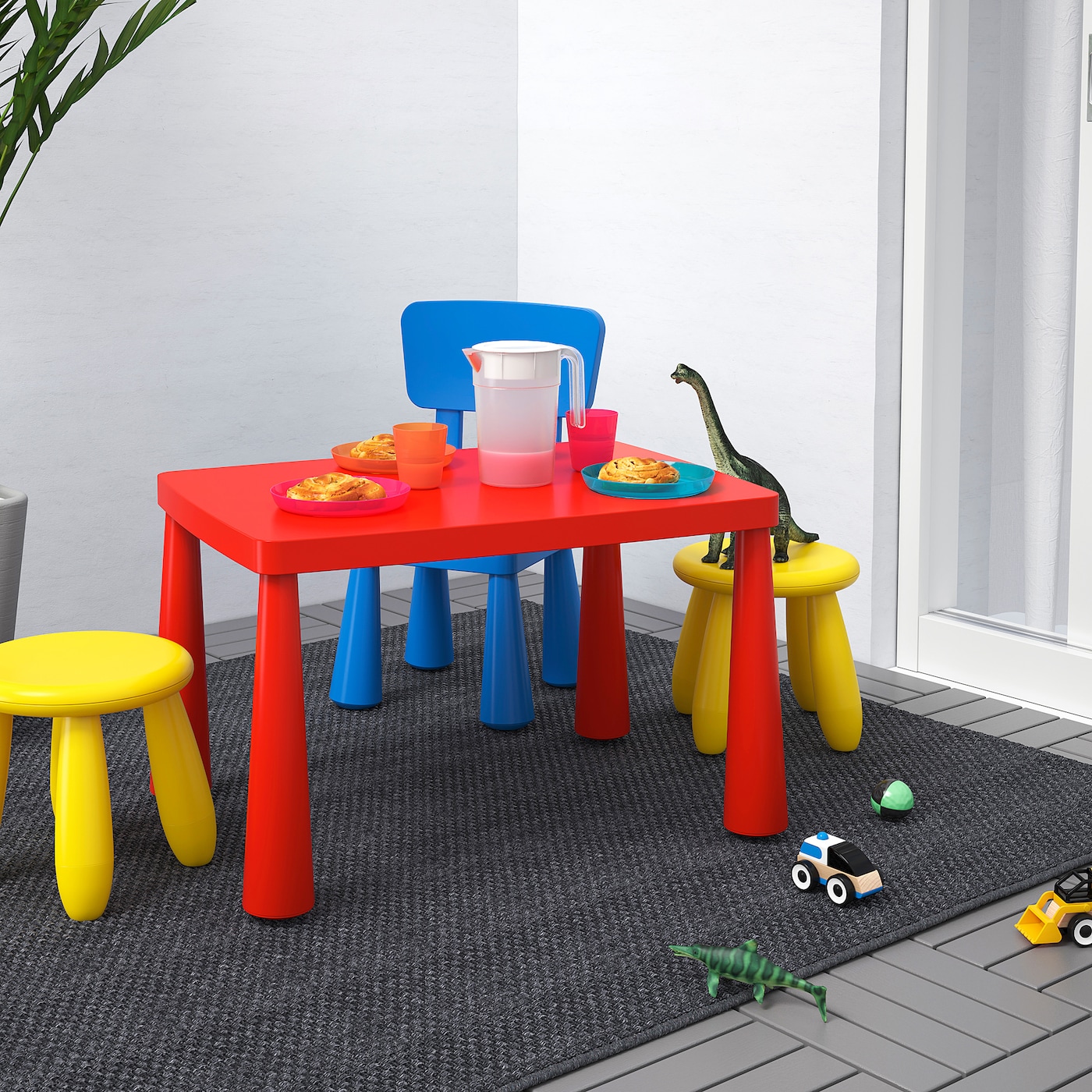 Дитячий стіл MAMMUT - кімнатний / відкритий червоний 77x55 см 2